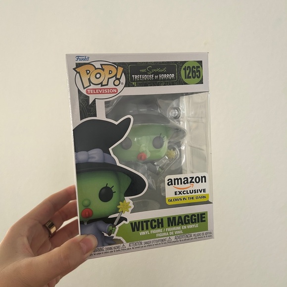 Funko Pop! Witch Maggie – Treehouse of Horror #1265 (The Simpsons)- NIB - Picture 9 of 10